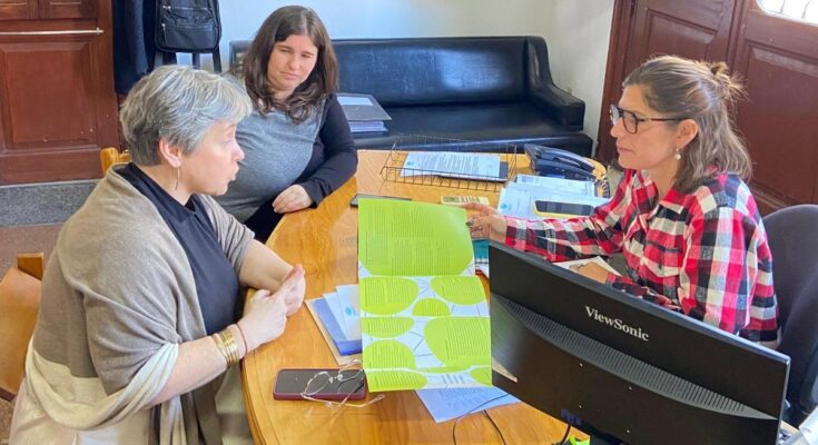 Dirección de Desarrollo Social impulsa acciones junto a INDDHH para la inclusión y el liderazgo juvenil