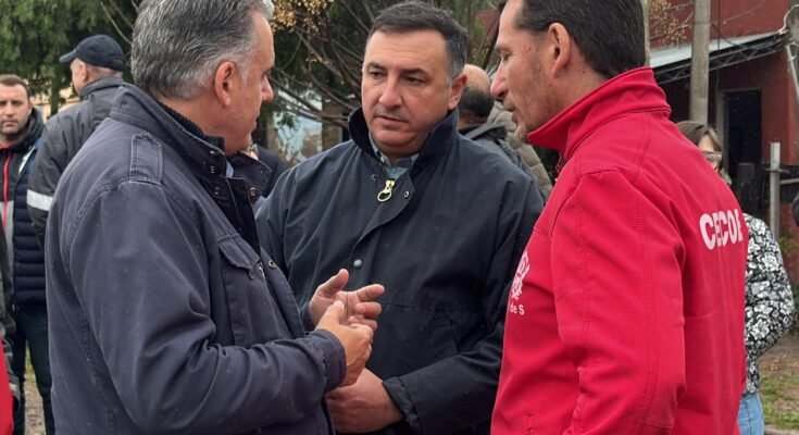 Presidente Orsi recorrió junto al intendente Albisu zonas afectadas por el temporal Presidente Orsi recorrió junto al intendente Albisu zonas afectadas por el temporal