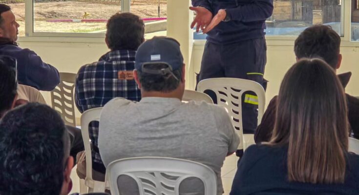Capacitación para fortalecer la seguridad en la Central Hortícola del Norte ante incendios