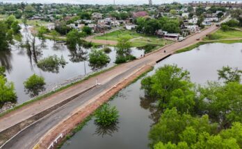 Creciente del río Uruguay: varias calles permanecen cortadas en Salto